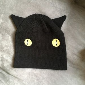 Valfre Bruno Cat Beanie - 💫Rare💫